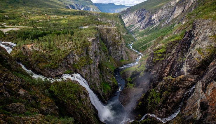 Autorundreisen Norwegen  Wasserfall